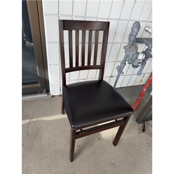 Folding chair