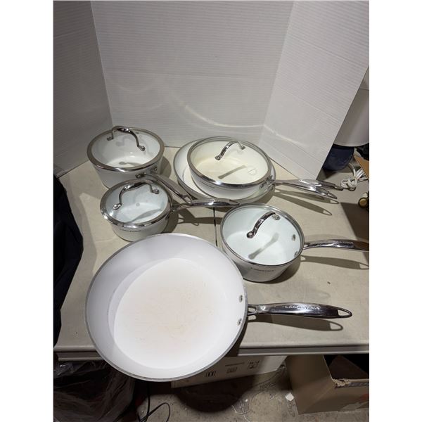 LAGOSTINA pots and pans