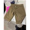Image 2 : Lululemon shorts size not shown