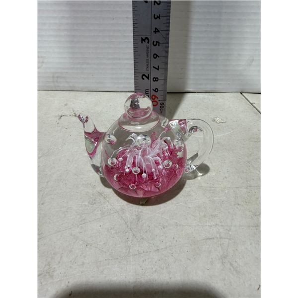 Glass decor, teapot paper white