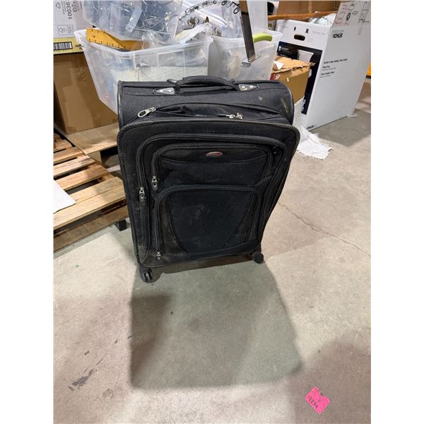 4 wheeled suitcase