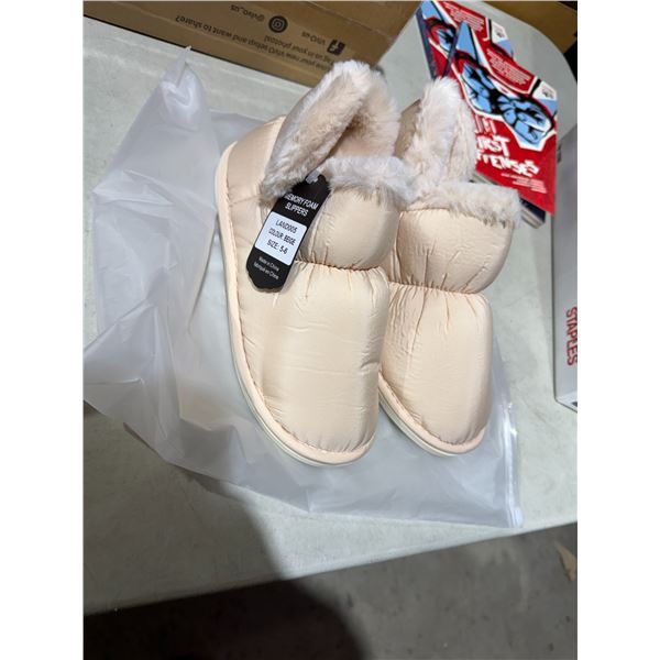 New slippers size 5–6