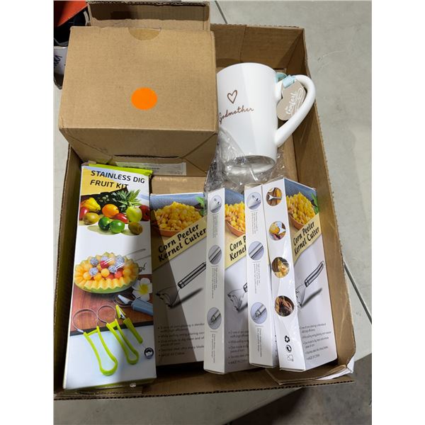 Corn peeler's fruit, dig kit and godmother mug