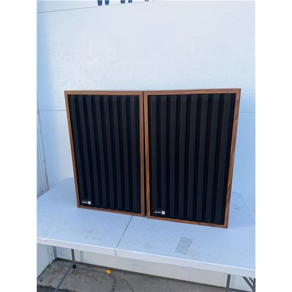Audio reflex, three-way speaker model SB – 70 tested and sound great