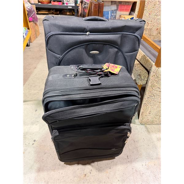 2 suitcases