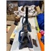 Image 1 : 2 10 capacity Jacks