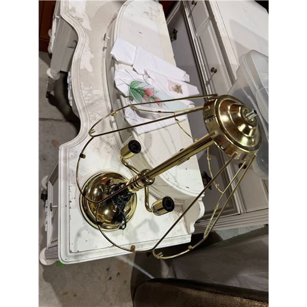 Lamp needs glass panels put on