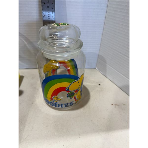 Snoopy canister