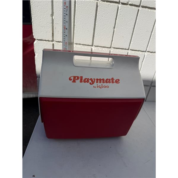 Climate cooler igloo brand top slide access