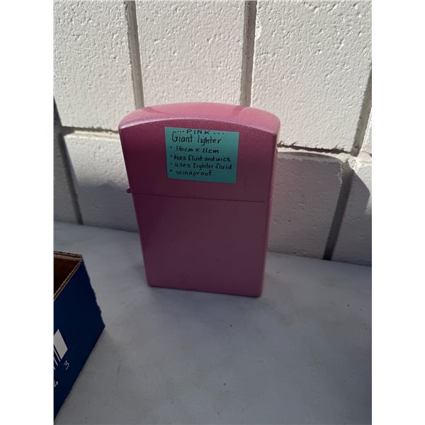 Pink giant lighter 16 cm x 11 cm has flint and wick uses lighter fluid wind proof