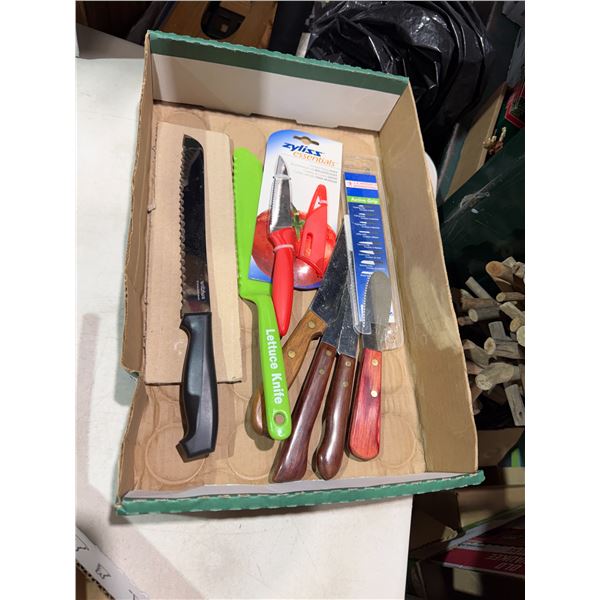 Knives and spreaders