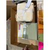 Image 1 : Pillowcases and washcloths