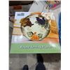 Image 1 : Round serving platter