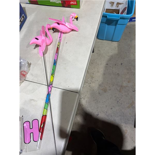 Flamingo decor, whirly bird