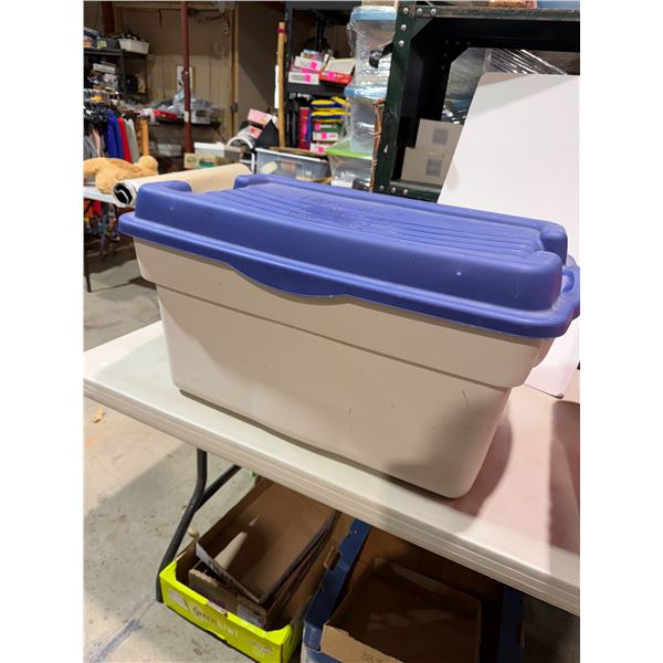Bin with lid