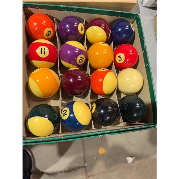 Pool balls