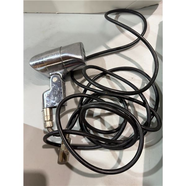 Electric voice model 650 microphone