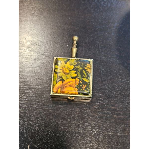 Small box, portable ashtray?