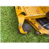 Image 18 : Hustler FasTrak Commercial Duty Botanical Lawn Mower (Starts & Runs See Video)