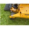 Image 19 : Hustler FasTrak Commercial Duty Botanical Lawn Mower (Starts & Runs See Video)