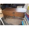Image 15 : Wooden 5-Drawer Desk 60" x 28" x 31"H