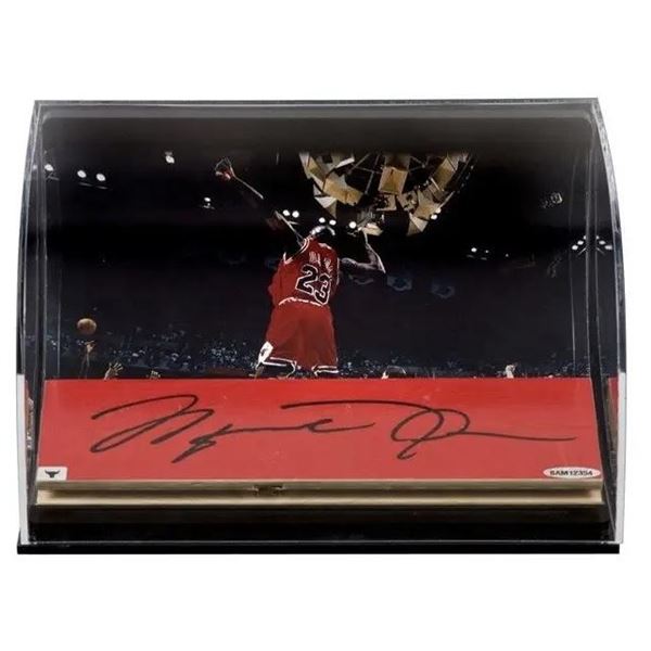 MICHAEL JORDAN SIGNED GAME USED FLOOR DISPLAY (UPPER DECK COA)