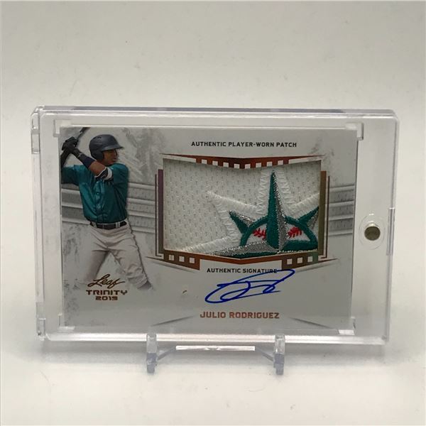 2019 LEAF TRINITY JULIO RODRIGUEZ SIGNED ROOKIE PATCH TRADING CARD