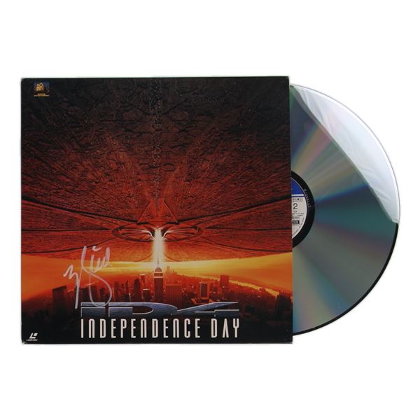 WILL SMITH SIGNED INDEPENDANCE DAY LASER DISC (JSA COA)