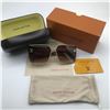 Image 1 : DESIGNER INSPIRED SUNGLASSES WITH ACCESSORIES