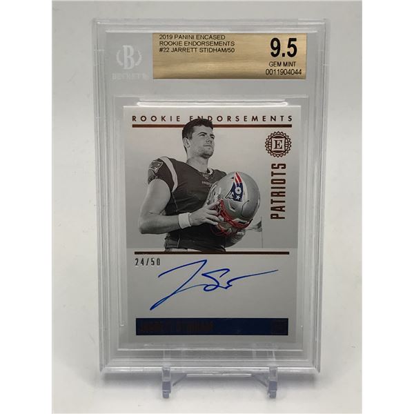 2019 PANINI ENCASED ROOKIE ENDORSEMENTS JARRETT STIDHAM SIGNED TRADING CARD - BECKETT 9.5