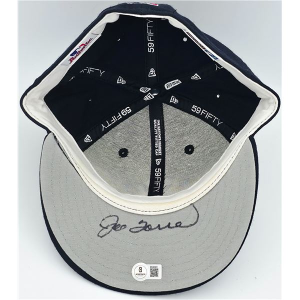 JOE TORRE SIGNED NY YANKEES BASEBALL CAP (BECKETT COA)