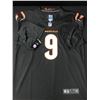 Image 3 : JOE BURROW SIGNED CINCINATTI BENGALS CUSTOM FOOTBALL JERSEY (ACE COA)