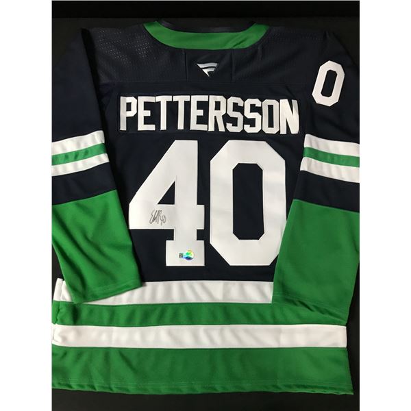 ELIAS PETTERSSON SIGNED VANCOUVER CANUCKS CUSTOM JERSEY (WWOC COA)