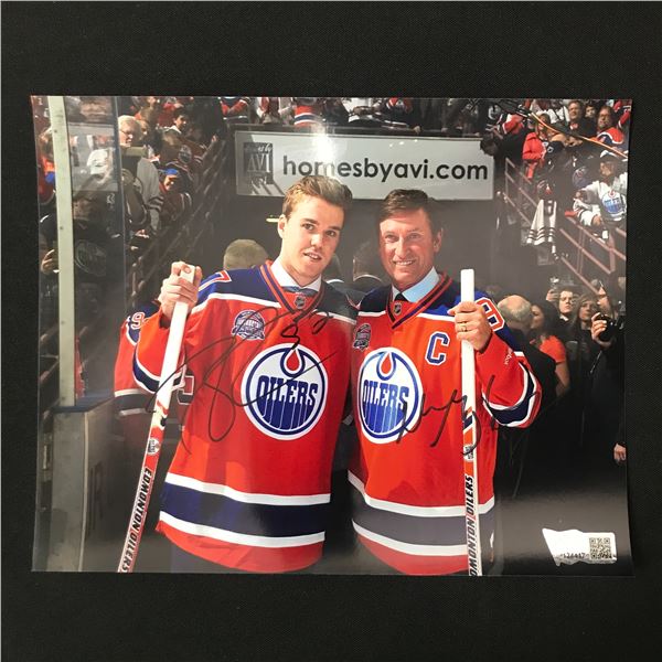 CONNER MCDAVID AND WAYNE GRETZKY SIGNED 8 X 10 PHOTO (ACE COA)