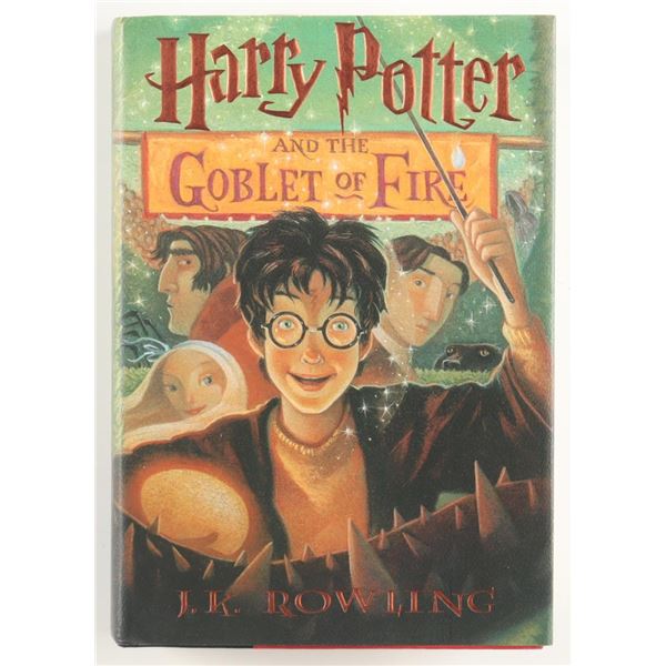 DANIEL RADCLIFFE SIGNED HARRY POTTER NOVEL (BECKETT COA)