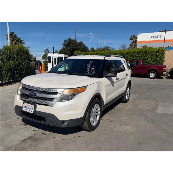 FORD  EXPLORER  2015 T-DONATION