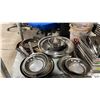 Image 2 : ASSORTED COMMERCIAL KITCHEN FRYING PANS, MIXING BOWLS, SOL ICE BUCKETS, BAKING SHEETS, STAINLESS