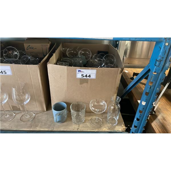 BOX OF ASSORTED RESTAURANT BAR ITEMS & GLASSWARE