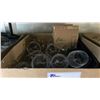 Image 3 : BOX OF ASSORTED RESTAURANT BAR ITEMS & GLASSWARE