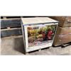 Image 1 : SDLANCH RED INDUSTRIAL GAS POWERED MINI TRAILER MOBILE CHIPPER / SHREDDING MACHINE *IN CRATE*