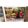 Image 2 : SDLANCH RED INDUSTRIAL GAS POWERED MINI TRAILER MOBILE CHIPPER / SHREDDING MACHINE *IN CRATE*