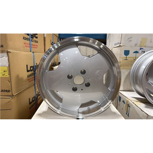 SET OF 4 P-TYPE STARFORM 17X7.0 -JJ SILVER 4 BOLT VINTAGE PROFESSIONAL VEHICLE RIMS