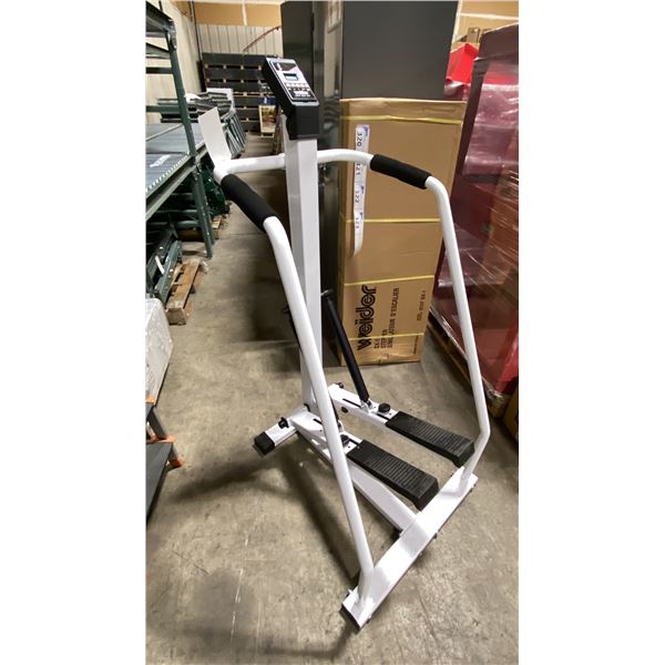 WEIDER SX-1 WHITE EXERCISE STEPPER WITH DIGITAL READOUT *IN BOX*