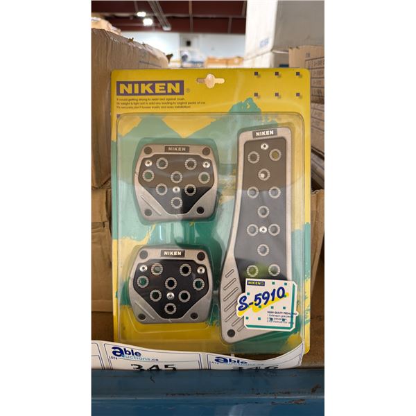 BOX OF NIKEN VINTAGE STYLE HIGH QUALITY PROFESSIONAL VEHICLE PEDAL PAD SETS