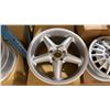 Image 2 : SET OF 4 JWL VIA ALPHA PRESTIGE SERIES 17X7 1/2 -JJ SILVER 5 BOLT VINTAGE PROFESSIONAL VEHICLE RIMS