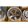 Image 4 : SET OF 4 JWL VIA ALPHA PRESTIGE SERIES 17X7 1/2 -JJ SILVER 5 BOLT VINTAGE PROFESSIONAL VEHICLE RIMS