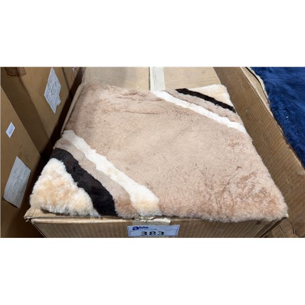 LARGE BOX OF BROWN STRIPED FUZZY PROFESSIONAL CAR SEAT BASE CUSHIONS