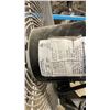 Image 2 : TPI INDUSTRIAL ACH24-O GREY 24" INDUSTRIAL ELECTRIC FREESTANDING WAREHOUSE FLOOR FANS