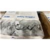 Image 2 : 10 BOXES OF 15PCS OF RETSING CLEAR INDUSTRIAL SAFETY GOGGLES *MUST TAKE ALL*