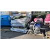 Image 1 : 3 PALLETS OF ASSORTED COMMERCIAL 'ASTRO' STYLE TURF CUT END ROLLS *MUST TAKE ALL*